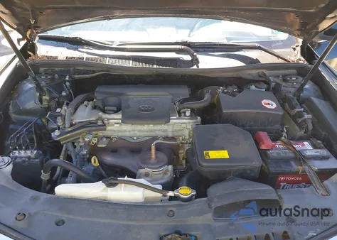 2014 Toyota Camry Xle z USA, uszkodzony, nr VIN 4T4BF1FK1ER342659